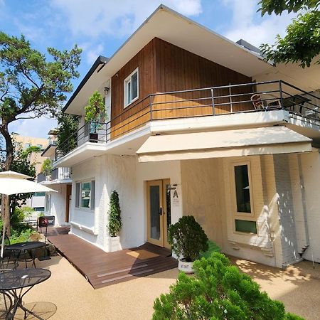 Oyo Myeongdong 5 Lodge Сеул Экстерьер фото
