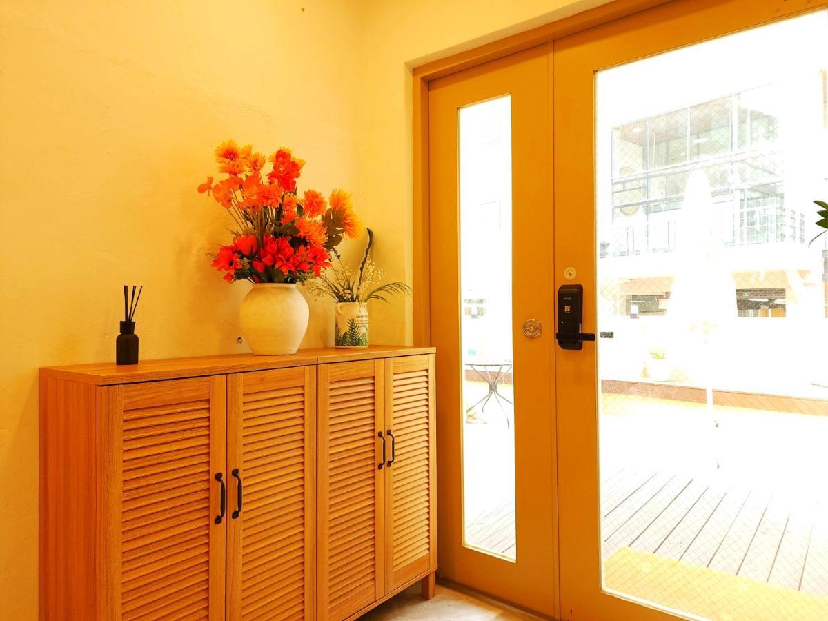 Oyo Myeongdong 5 Lodge Сеул Экстерьер фото
