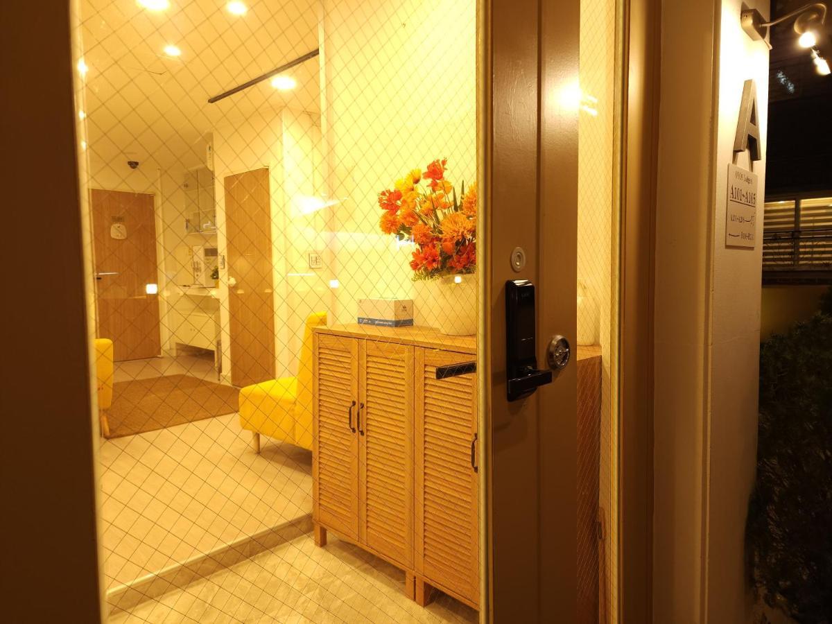 Oyo Myeongdong 5 Lodge Сеул Экстерьер фото
